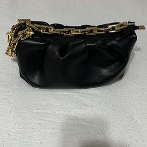Beautiful handbag in Black